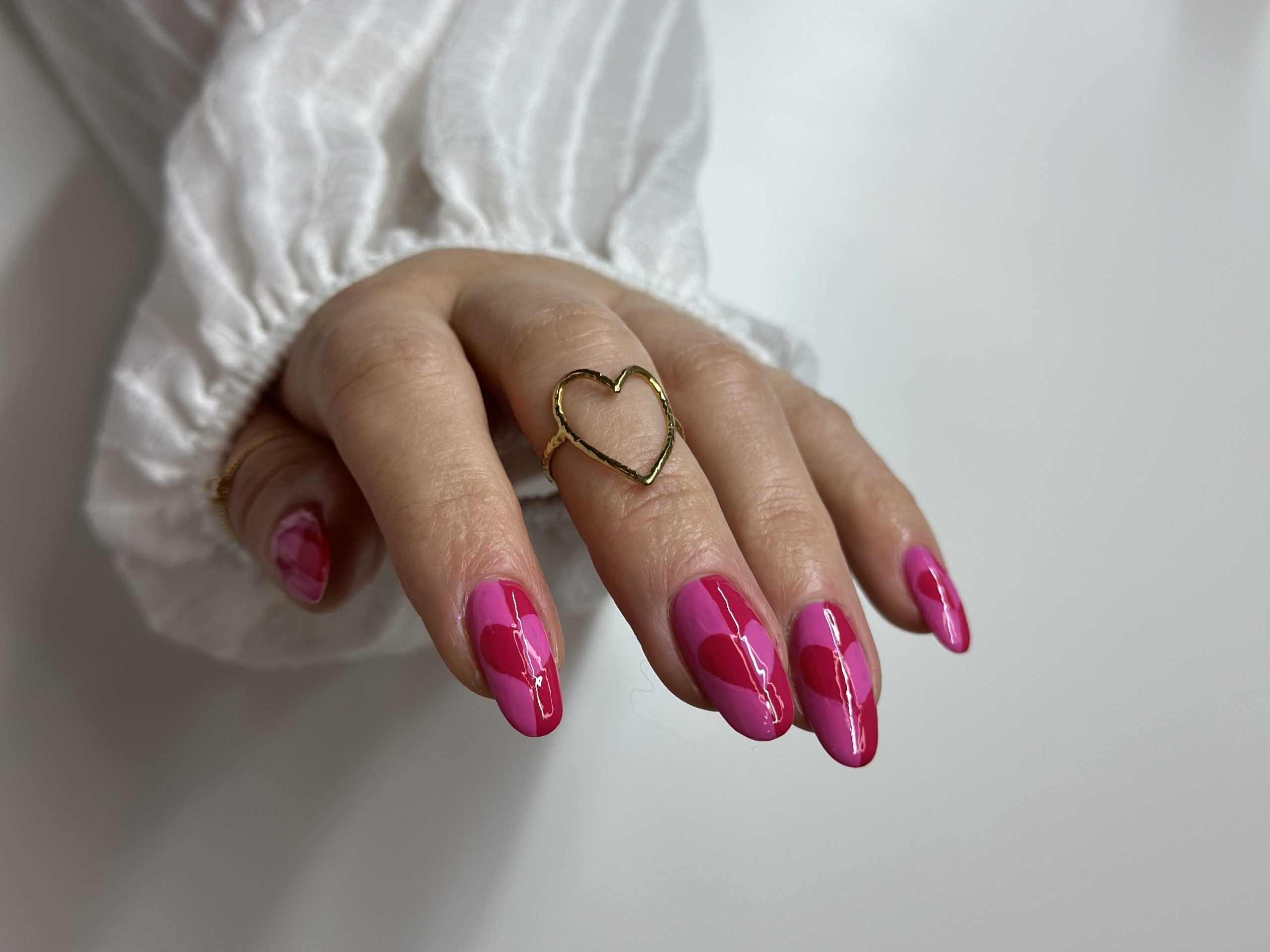 Modern Valentines Heart Nail Art | ANNY